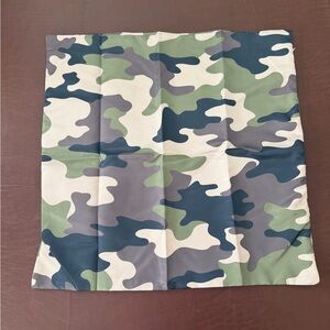 Set of 2 Camouflage Pillow Cover